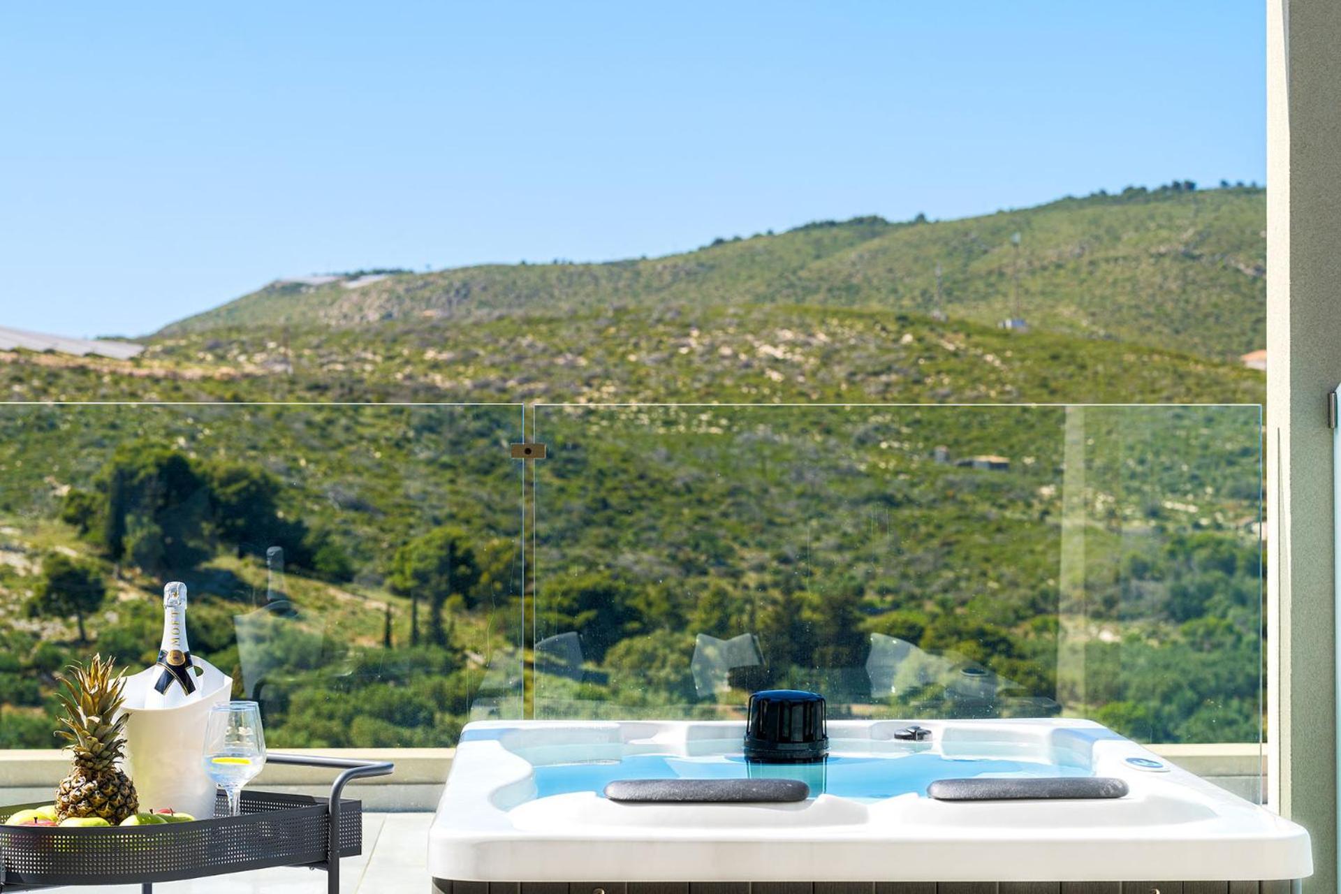 Myzith Luxury Hotel