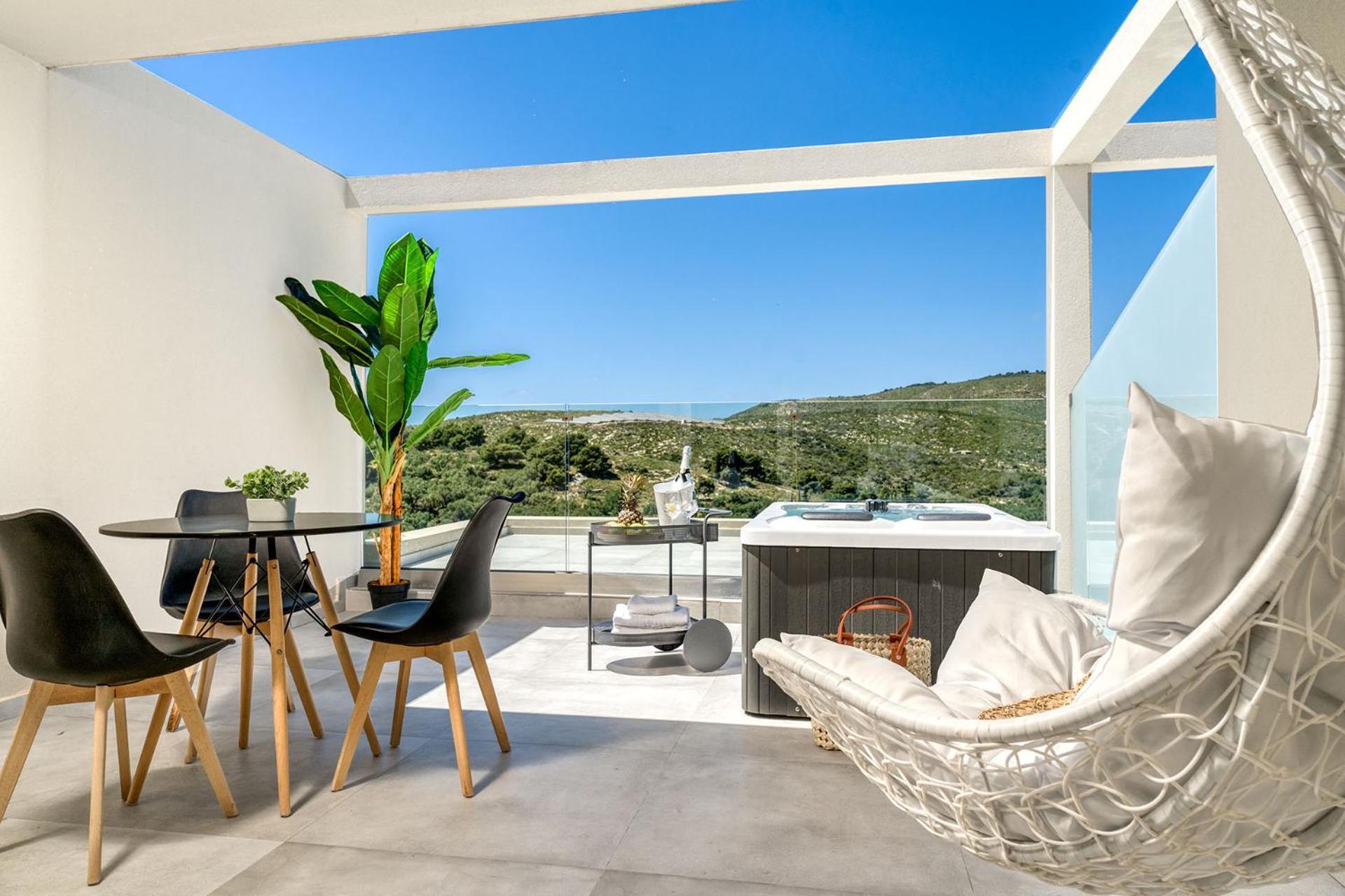 Myzith Luxury